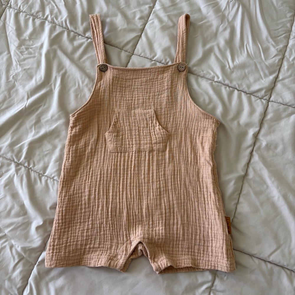 LILA&JACL Gauze Muslin Neutral Tan Shortalls